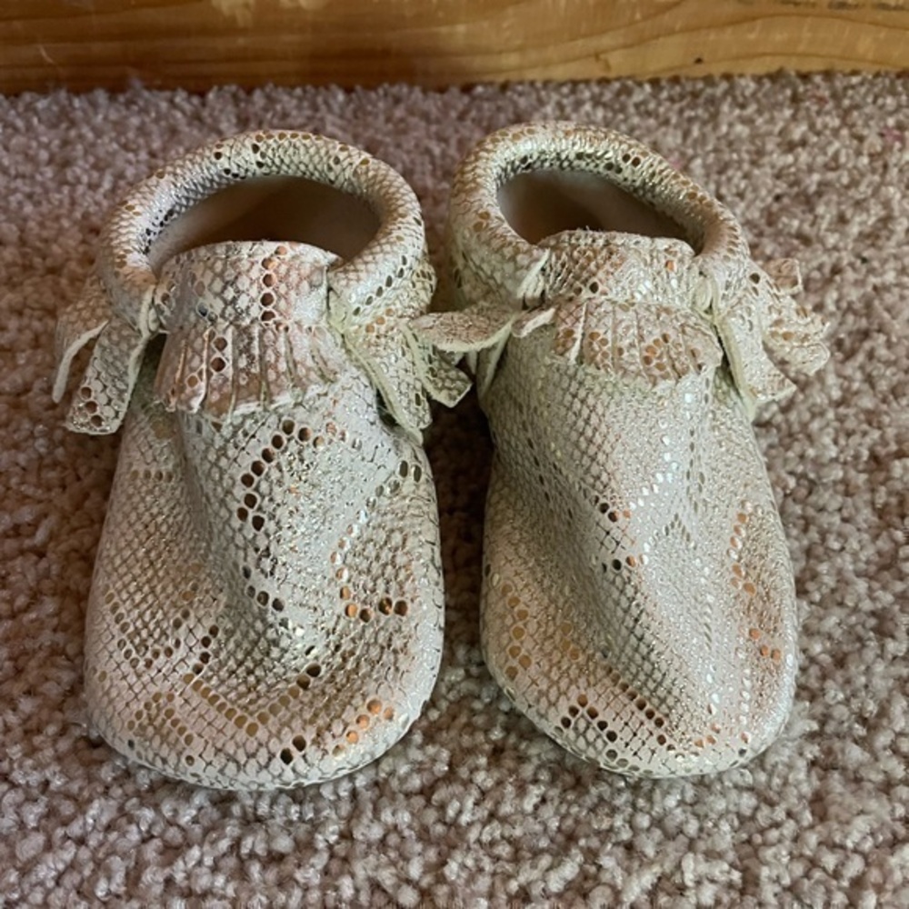 Brand new! Freshly Picked leather mocs moccasins